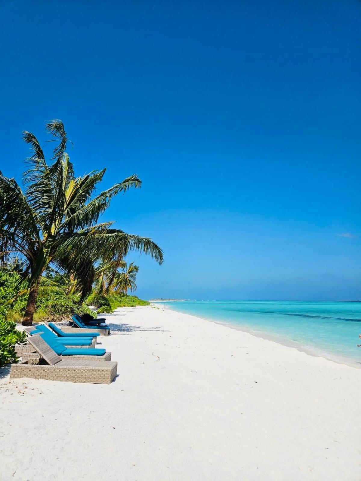 White Tern Maldives Ξενοδοχείο Maamigili Εξωτερικό φωτογραφία
